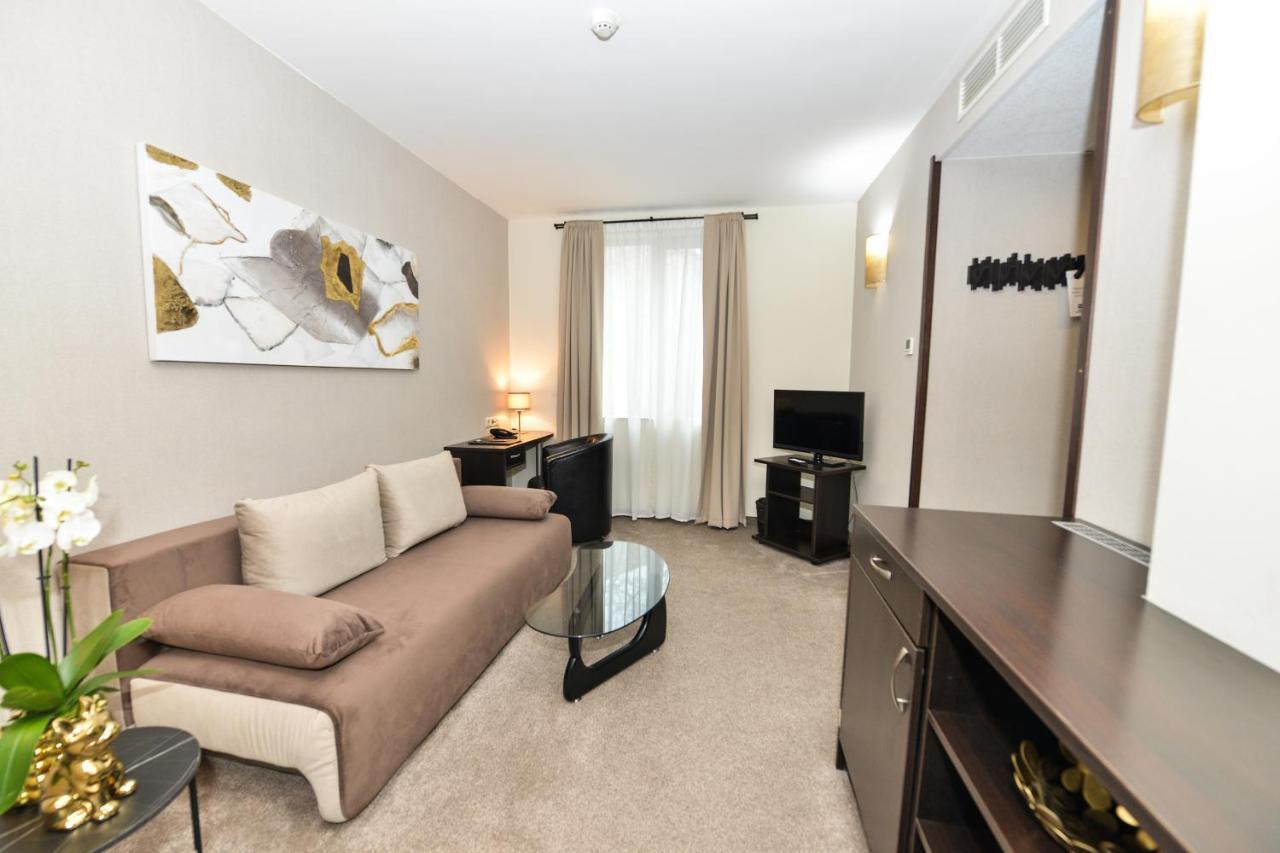 Art Plaza Hotel Sofia Bagian luar foto